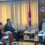 सञ्चारमन्त्री खरेलसँग गणतन्त्र कोरियाका राजदूत योङको शिष्टाचार भेट