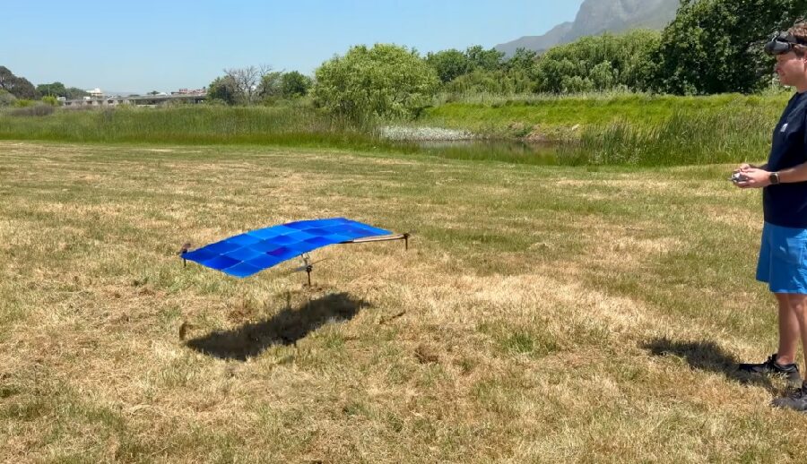 ब्याट्री बिना उड्ने डीआईवाई ड्रोन