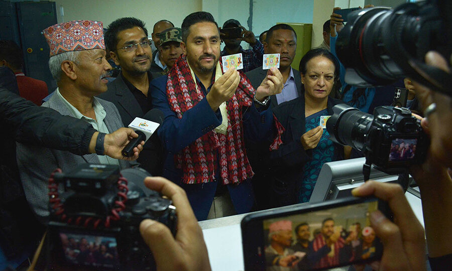 सञ्चारमन्त्री खरेलले भने- खण्डहरजस्तो भएको मुद्रण केन्द्रको धुलो टकटक्याएर छपाइ सुरु गरेका छौँ