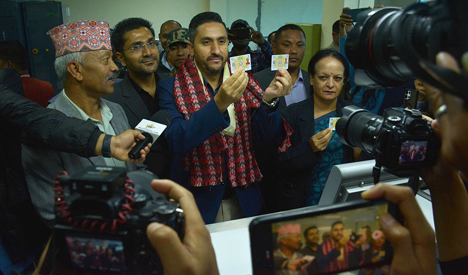 सञ्चारमन्त्री खरेलले भने- खण्डहरजस्तो भएको मुद्रण केन्द्रको धुलो टकटक्याएर छपाइ सुरु गरेका छौँ