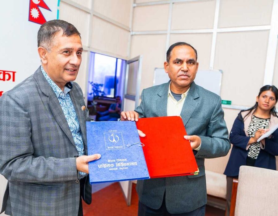 एकहत्तर सेवा केन्द्रमा तीव्र गतिको इन्टरनेट जडान गर्दै कामपा