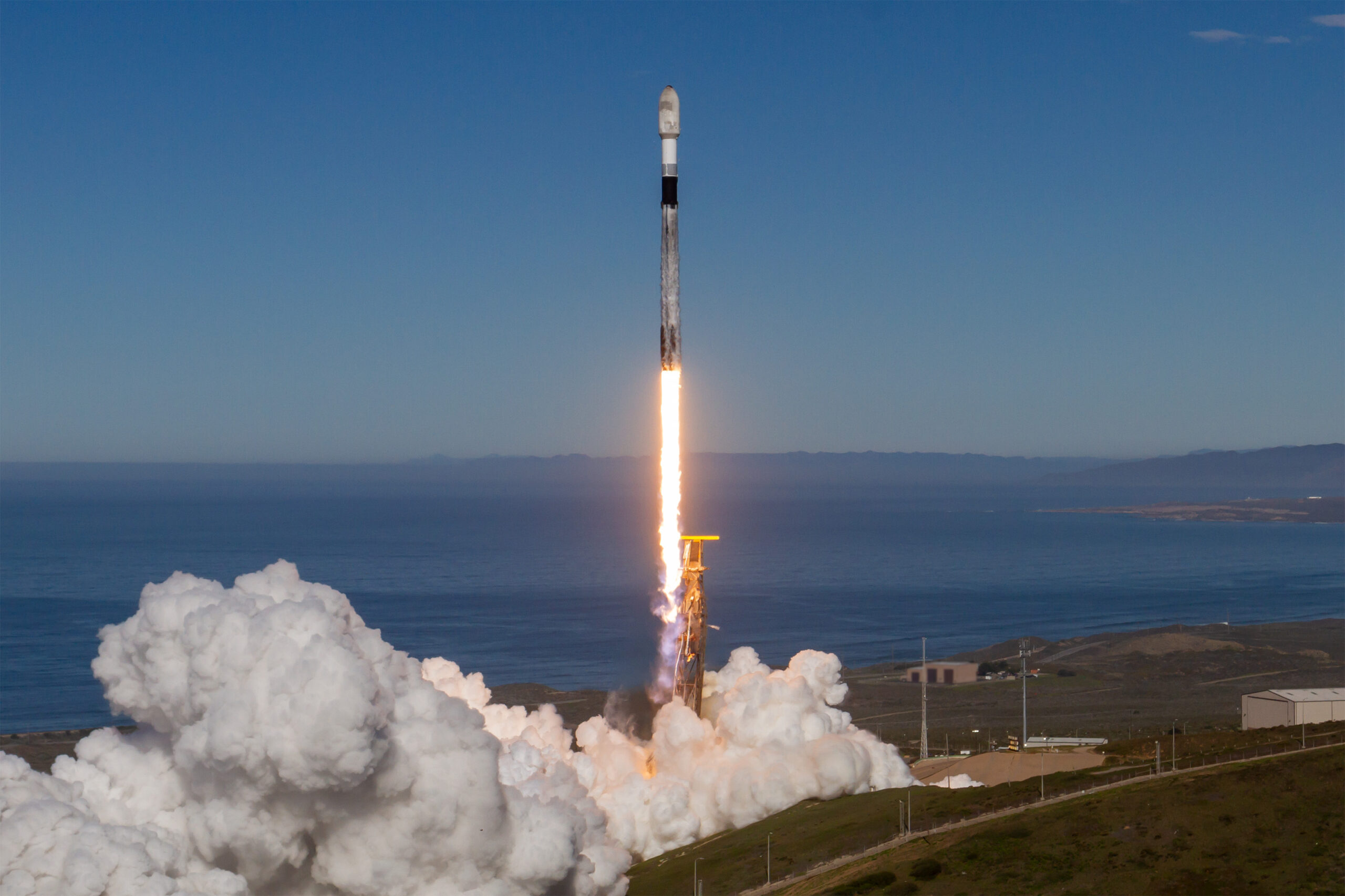 SpaceX launches new rideshare mission