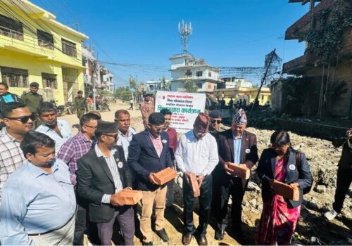 लहानमा चार्जिङ स्टेसन सहितको अत्याधुनिक प्रविधियुक्त ‘स्मार्ट शौचालय’ निर्माण सुरु