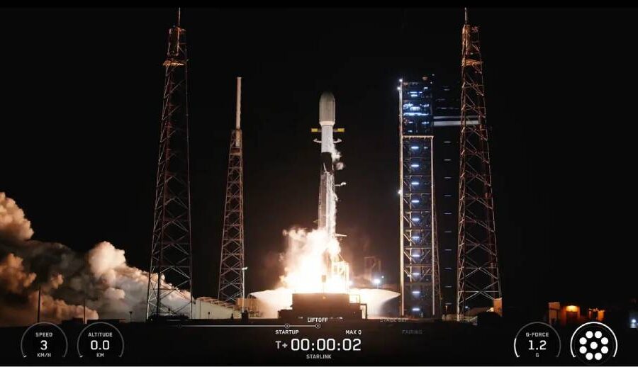 स्पेसएक्सले गर्यो चार घण्टाको अन्तरालमा दुई ओटा रकेट प्रक्षेपण