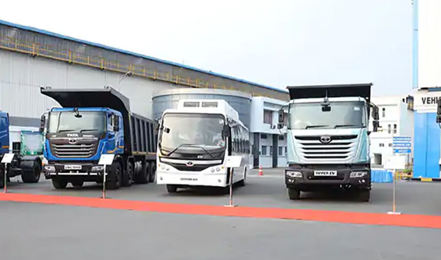 टाटा मोटर्सको व्यावसायिक सवारी साधन युनिट सूचीकृत हुँदै, डिमर्जर पछि शेयरधनीहरूले १:१ अनुपातमा शेयर प्राप्त गर्ने