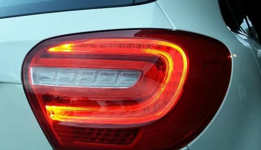 ईयूमा महत्वपूर्ण परिवर्तनः दिनको समयमा पनि सबै कारहरूको टेललाइट बलेको हुनुपर्ने