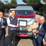 क्यान्सर अस्पताललाई चीनद्वारा विद्युतीय सवारीसाधन सहयोग