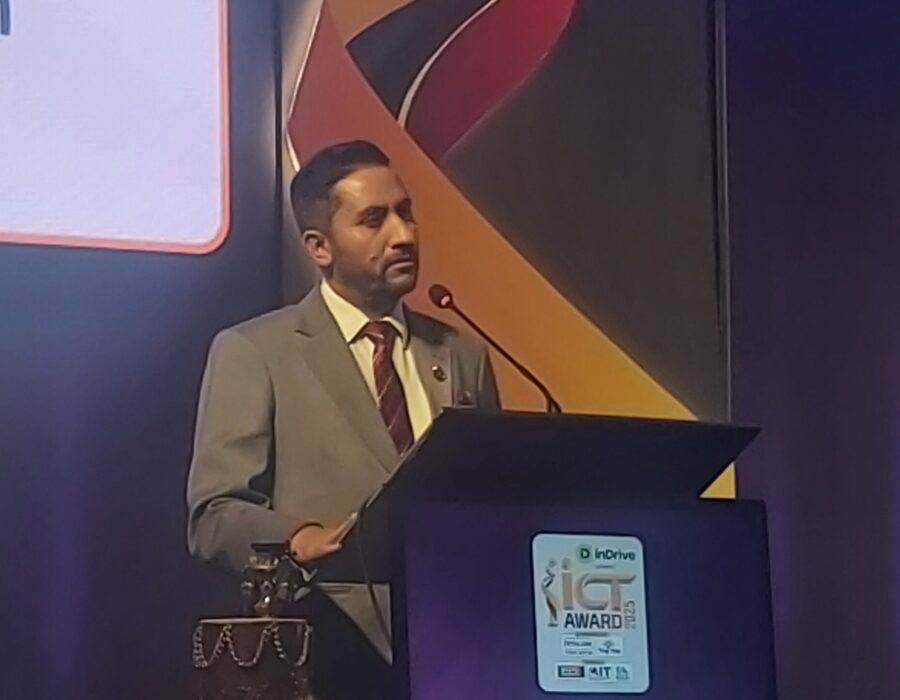 डिजिटल प्रविधियुक्त नेपाल बनाउन उत्प्रेरित गर्ने उम्मेदवार चयन गर्नुहोला : मन्त्री खरेल