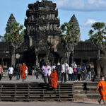 कम्बोडियामा अनलाइन ठगीलगायत गैर कानुनी काममा लगाइएका २० नेपालीको उद्धार