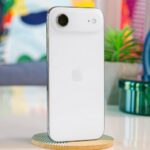 २०२६ मा आइफोन एयर २ लन्च हुने तयारीमा रहेको नयाँ हल्लाको दाबी