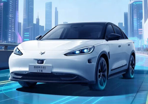 चीनमा नियमित यात्रुवाहक कारहरूको लागि पहिलोपटक लेभल ३ स्वायत्त ड्राइभिङ अनुमति प्रदान