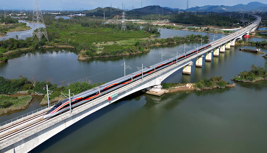 चीनको उच्चगतिको रेल नेटवर्कले ५० हजार किलोमिटर पार गर्यो