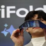 सामसङद्वारा आफ्नो पहिलो मल्टिफोल्डिङ स्मार्टफोन सार्वजनिक