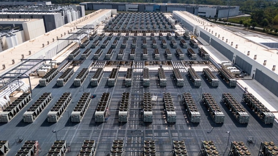 २०० भन्दा बढी वातावरणीय समूहहरूले “अमेरिकामा नयाँ डाटा केन्द्रहरूमा प्रतिबन्ध” लगाउन आह्वान गर्दै