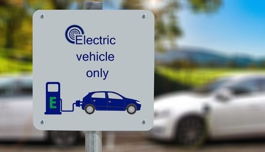 विद्युतीय कारको मूल्यमा उल्लेखनीय गिरावट आउने