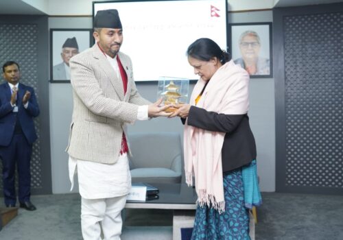 सञ्चार मन्त्रालयका सचिव अर्यालको बिदाई