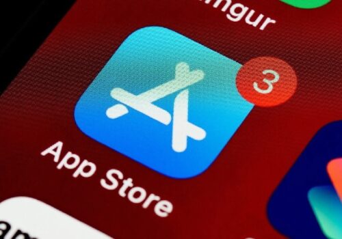 एप्पलको नयाँ रणनीति: एप स्टोरमा थप विज्ञापनहरू