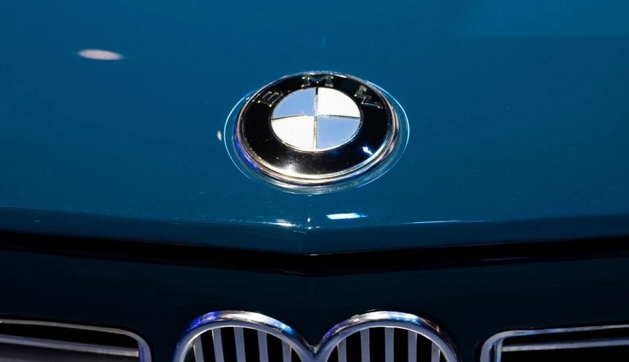 गत वर्ष जर्मनीमा बीएमडब्ल्यूले १० लाखभन्दा बढी कारहरू निर्माण गर्यो