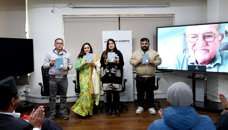 डिजिटल युगमा पत्रकारिता र मिथ्या सूचनासम्बन्धी पुस्तक सार्वजनिक