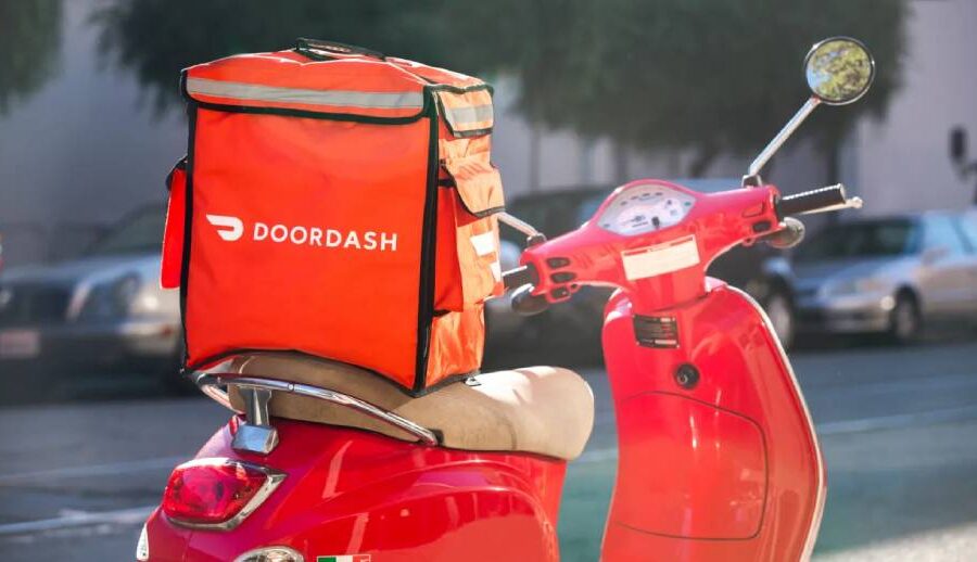 एआई प्रयोग गरी नक्कली डेलिभरी गरेको आरोपमा डोरड्यासले चालकलाई प्रतिबन्ध लगायो