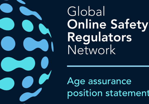 बालबालिकाको अनलाइन सुरक्षा बारेमा विश्वव्यापी अनलाइन सुरक्षा नियामकहरूको यस्तो छ भनाई