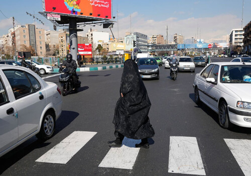 इरानले आंशिक रूपमा इन्टरनेट पुनर्स्थापित गर्यो