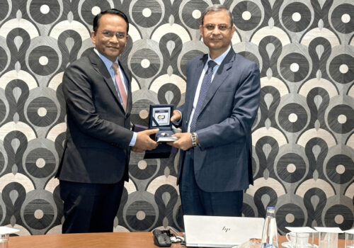 राष्ट्र बैंकका गभर्नर र भारतीय रिजर्व बैंकका गभर्नर बिच अन्तरदेशीय विद्युतीय भुक्तानी कारोबार विषयमा छलफल