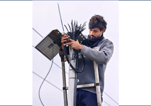 कन्चनपुरको राधानदीमा जलस्तर मापन गर्ने ‘रडार लेभल सेन्सर’ जडान