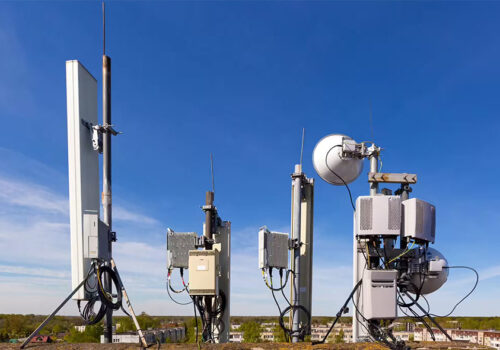 दिल्ली प्रहरीद्वारा चोरिएका मोबाइल टावर र १३० टेलिकम रेडियो रिमोट युनिट बरामद