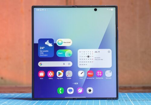 सामसङ ग्यालेक्सी जेड फोल्ड८ मा सानो डिस्प्ले क्रिज हुने