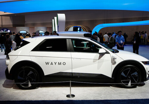 वेमोले सान फ्रान्सिस्को अन्तर्राष्ट्रिय विमानस्थलमा रोबोट्याक्सी सेवा सुरु गर्यो