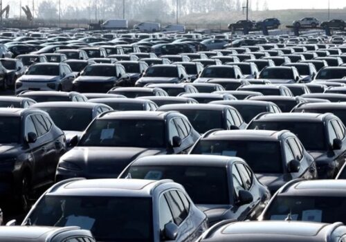 भारतले ईयूसँगको व्यापार सम्झौतामा कारहरूमा लाग्ने भन्सार शुल्क ४० प्रतिशतमा घटाउने अपेक्षा