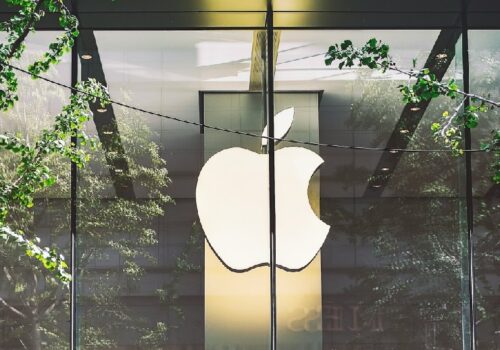 एप्पलले आफ्नो एआई–संचालित हेल्थप्लस सर्भिस खारेज गर्दै