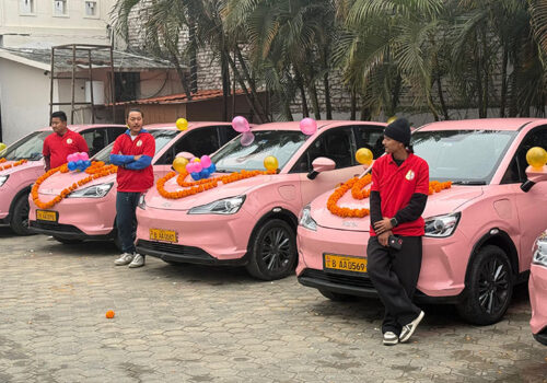 नेपालगञ्जमा विद्युतीय ट्याक्सी ‘ई–ड्राइभ नेपाल’को सेवा शुभारम्भ