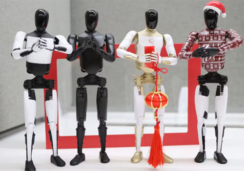 टेस्लाले आफ्नो उत्पादन-तयार तेस्रो पुस्ताको ह्युमनोइड रोबोट चाँडै नै सार्वजनिक गर्ने