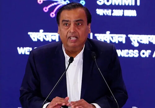 रिलायन्सले भारतमा एआई र डाटा सेन्टरहरूमा ११० अर्ब अमेरिकी डलर लगानी गर्ने