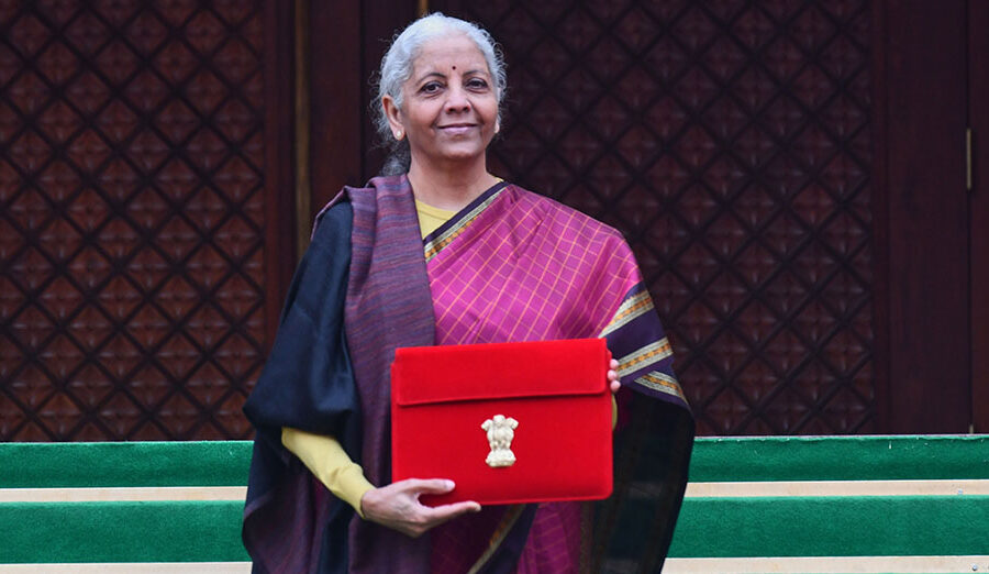 भारतीय बजेट: स्मार्टफोन सस्तिन सक्ने, विद्युतीय गाडी र इलेक्ट्रोनिक्सका लागि कर कटौती, कन्टेन्ट क्रिएटर ल्याब बनाईने