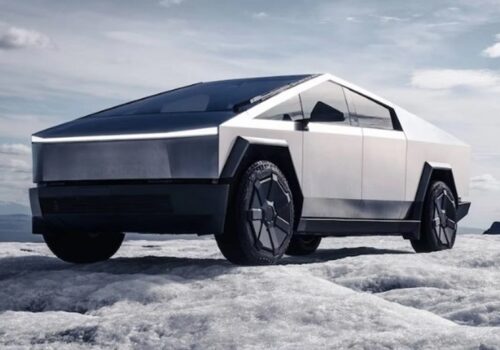 टेस्लाले साइबरट्रकको मूल्य नाटकीय रूपमा कटौती गर्यो