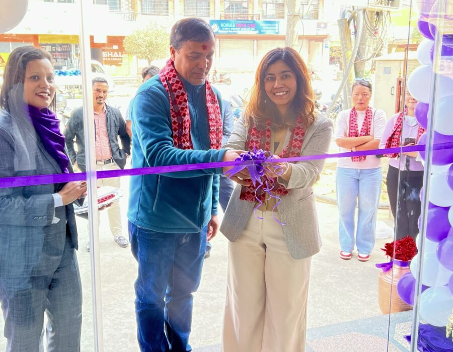 जेनजी आन्दोलनका बेलामा तोडफोड भएको पोखरा एनसेल सेन्टर पुनःसञ्चालनमा