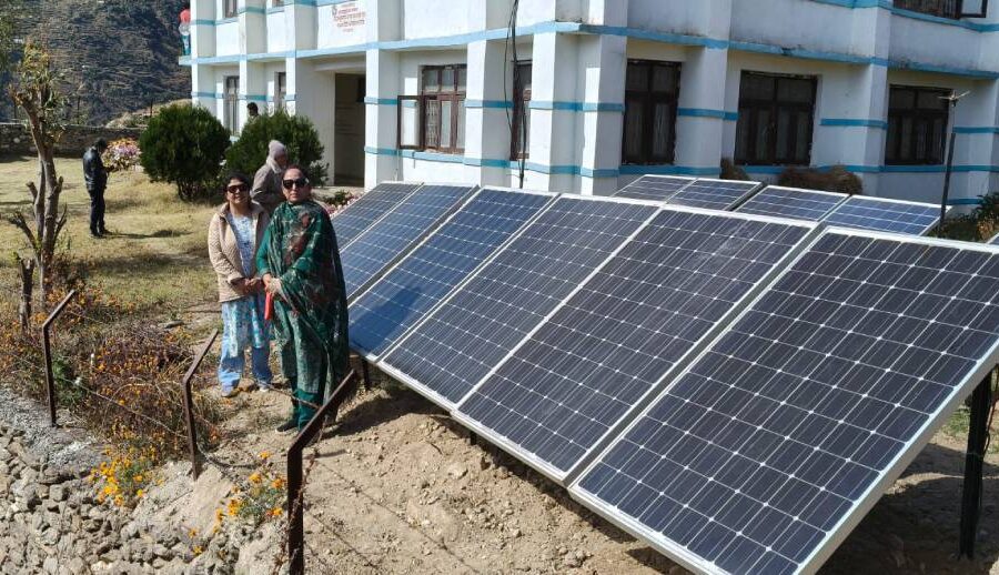 वर्ल्डलिंकद्धारा कालिकोट स्वास्थ्य चौकीमा सौर्यप्रणाली हस्तान्तारण तथा विद्यार्थीलाई अनलाइन अङ्रेजी कक्षा सञ्चालन