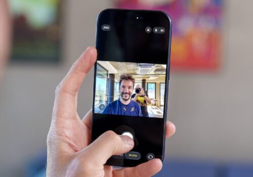 ह्वावे र ओप्पोले भविष्यका फोनहरूमा वर्गाकार सेल्फी सेन्सर प्रयोग गर्न सक्ने