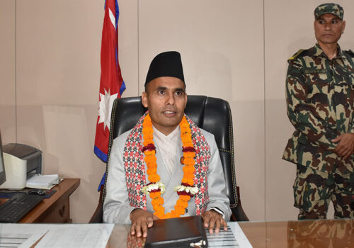 नवनियुक्त सञ्चारमन्त्री डा. विक्रम तिमल्सिनाद्वारा मन्त्रालयमा पदभार ग्रहण