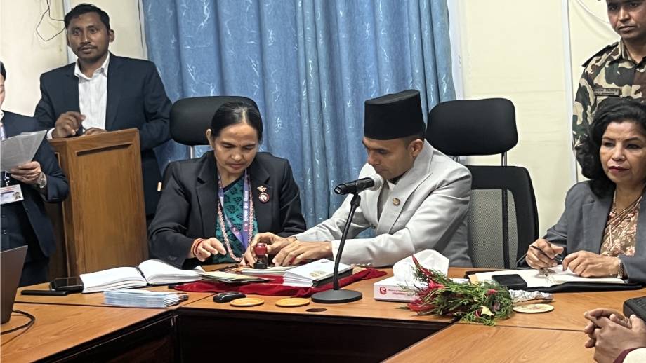 स्मार्ट हुलाकको काम छिटो अगाडि बढाउनुस्: मन्त्री डा तिमिल्सिना