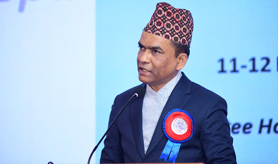 सूचना प्रविधि उद्योगलाई प्रोत्साहन गर्ने नीति अङ्गिकार गर्दै आएको गभर्नर पौडेलको भनाई