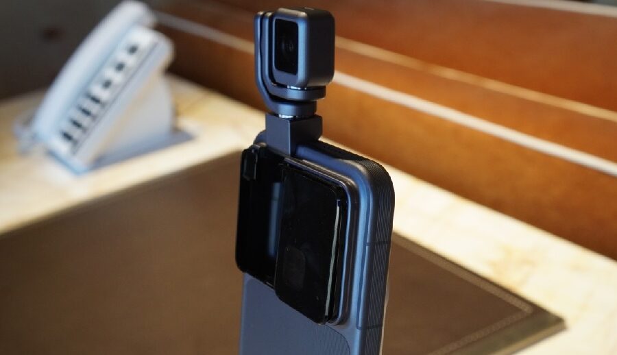 अनर रोबोट फोन सार्वजनिक हुने समयको जानकारी बाहिरियो, भिडियोमा एरिको पनि संलग्नता