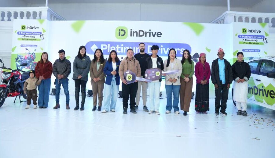 इनड्राइभद्वारा ‘प्लेटिनम ड्राइभर्स गिभअवे’ अभियानका विजेताहरुलाई पुरस्कार वितरण