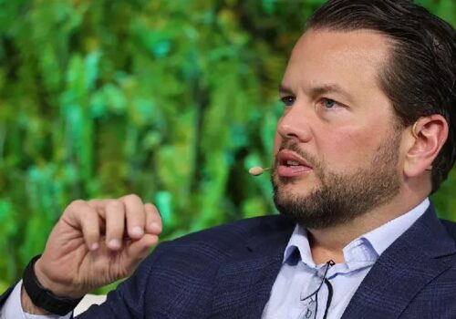 १६ वर्ष मुनिका बालबालिकाका लागि सामाजिक सञ्जालमा प्रतिबन्ध लगाउन पिनट्रेस्टका प्रमुखको आह्वान