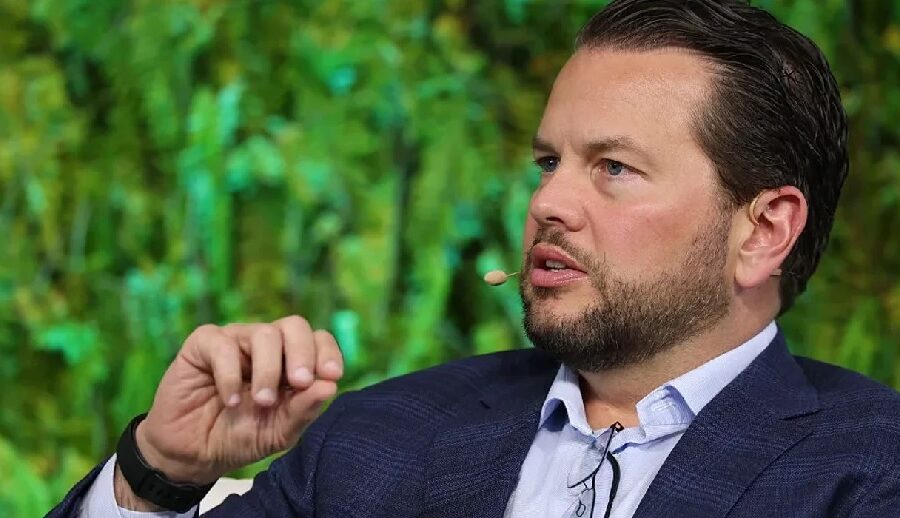 १६ वर्ष मुनिका बालबालिकाका लागि सामाजिक सञ्जालमा प्रतिबन्ध लगाउन पिनट्रेस्टका प्रमुखको आह्वान