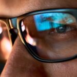 सामसङले नयाँ ग्लासेस्को साथ मेटालाई चुनौती दिँदै