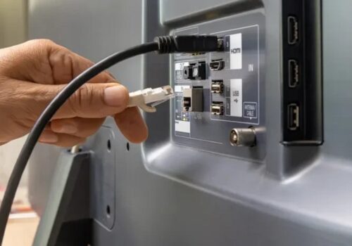 टिभीमा पिक्चर निरन्तर ‘फ्रिज’ हुँदा कसरी समाधान गर्ने?